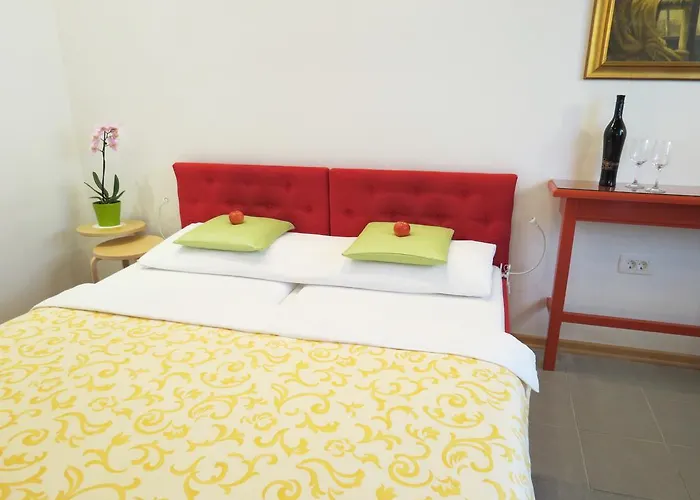 Seven Heaven Apartment