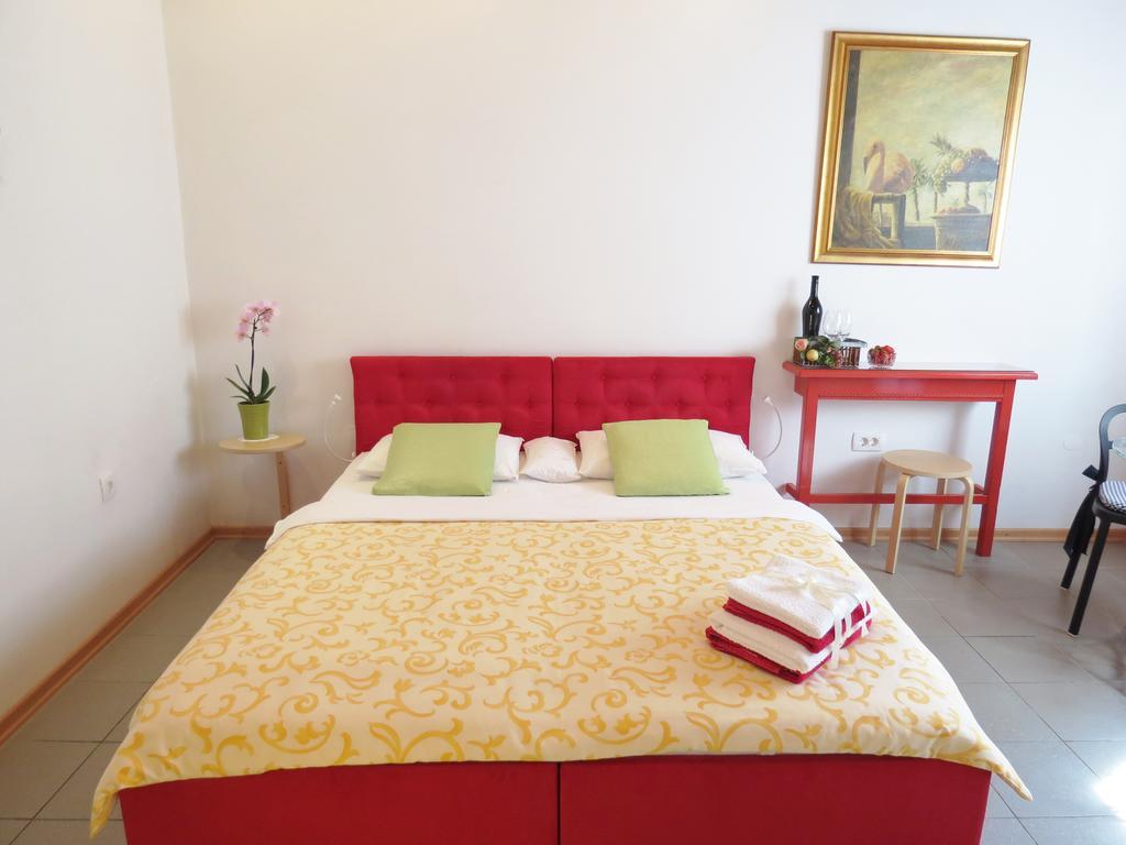 Seven Heaven Apartma